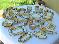 Business gift samples: pottery decorated with Queen Lemons (QLM001)