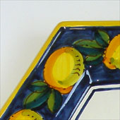 Anna Lemons on Blu