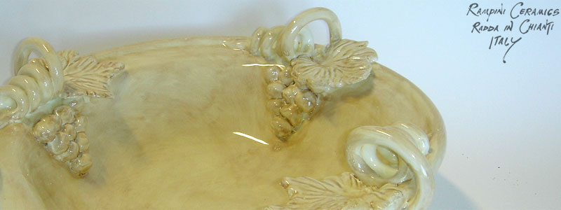 Versatoio (Fruit dish) (VSUV) - Bianco Antico (BNC001)