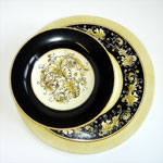 Renaissance Black, Mustard